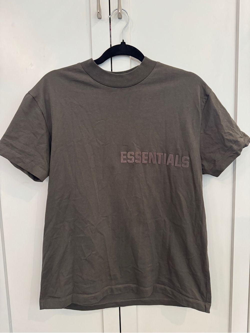 ESSENTIALS Women’s Short Sleeve T-Shirt — Taupe/Olive